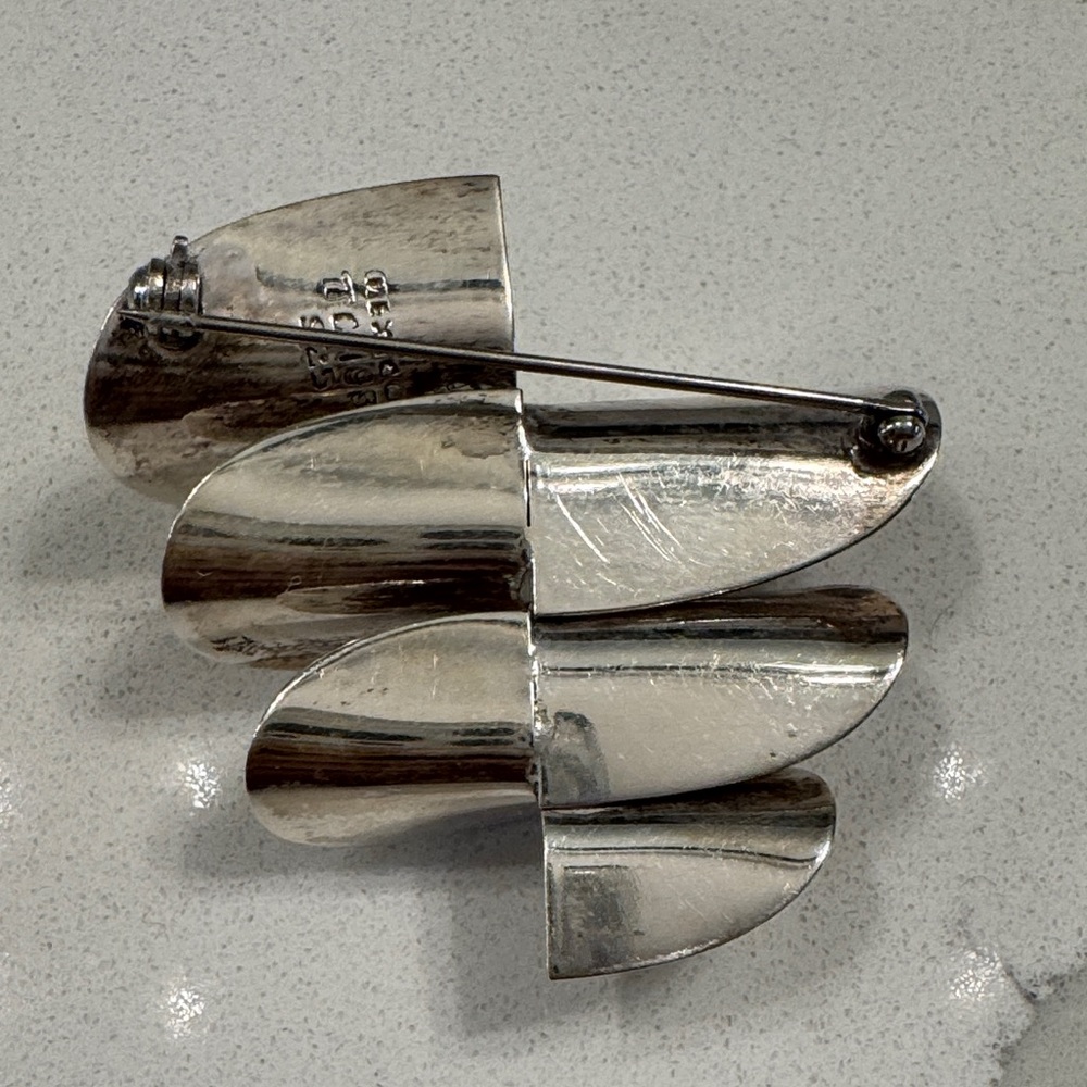 Sterling Silver Abstract Brooch 925 - Picture 2 of 4